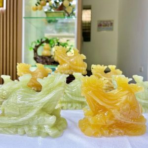 Thác Khói Xông Trầm Hương Chảy Ngược (thác Khói Chảy Xuống Từ Trên Núi), Ms 00003 (sao Chép)